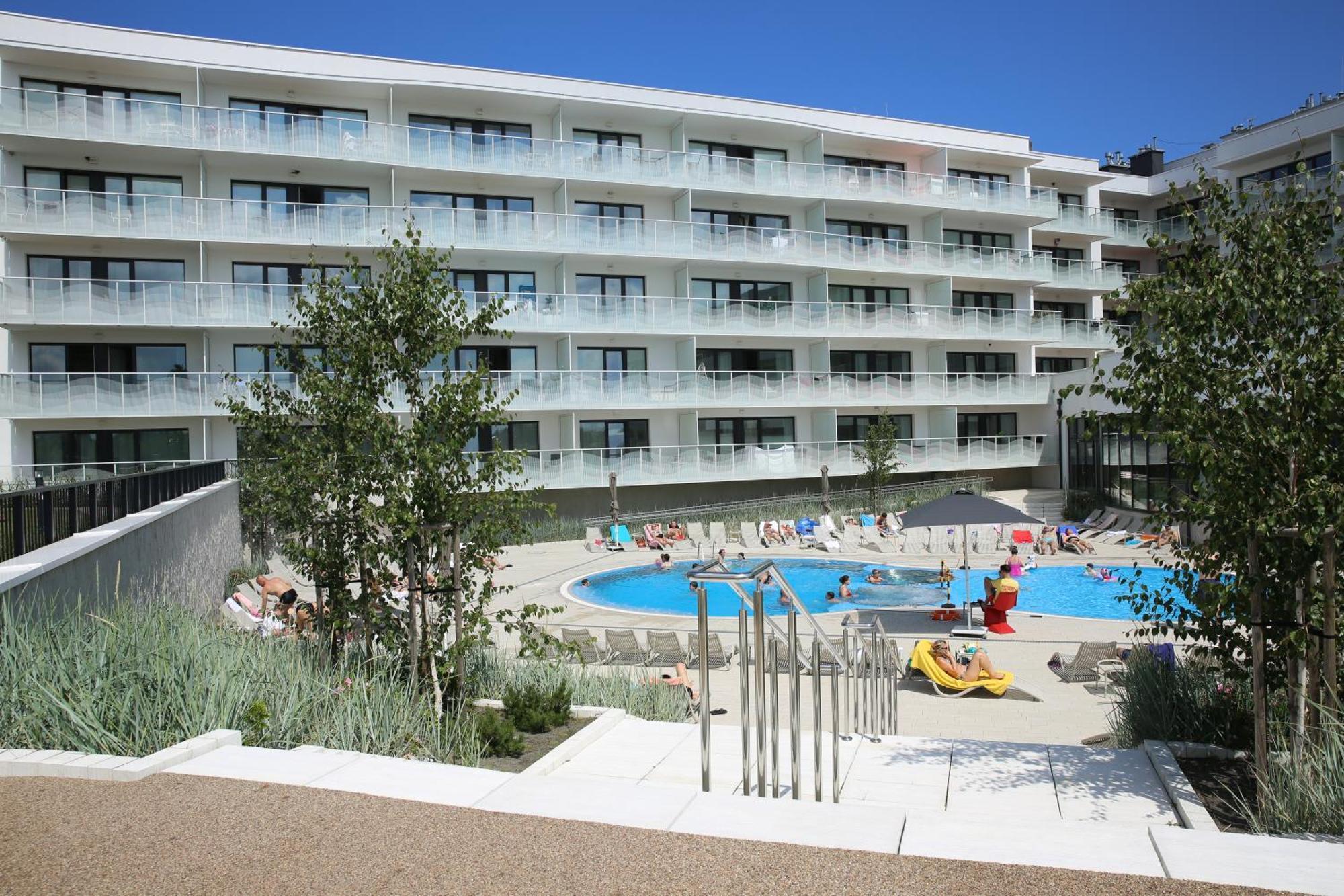 Apartament Lux Tukan B004, Polanki Aqua - Holiday City Kołobrzeg Eksteriør billede